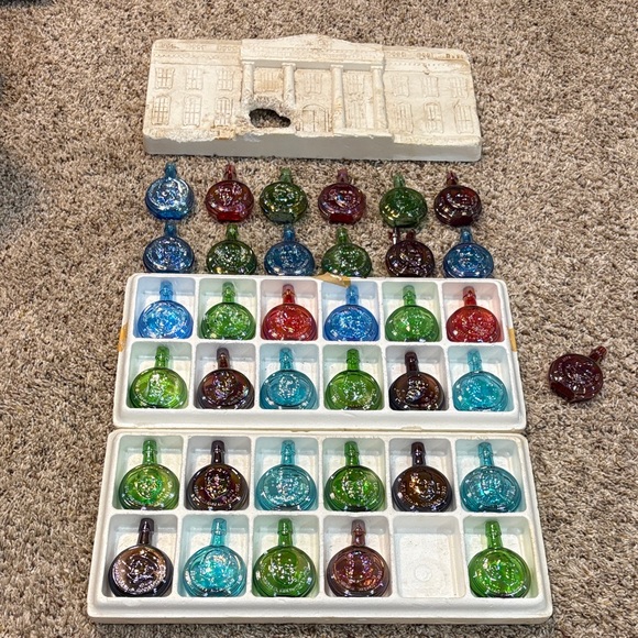 1971 Wheaton Glass Presidents Mini Decanter Glass Bottle Collection